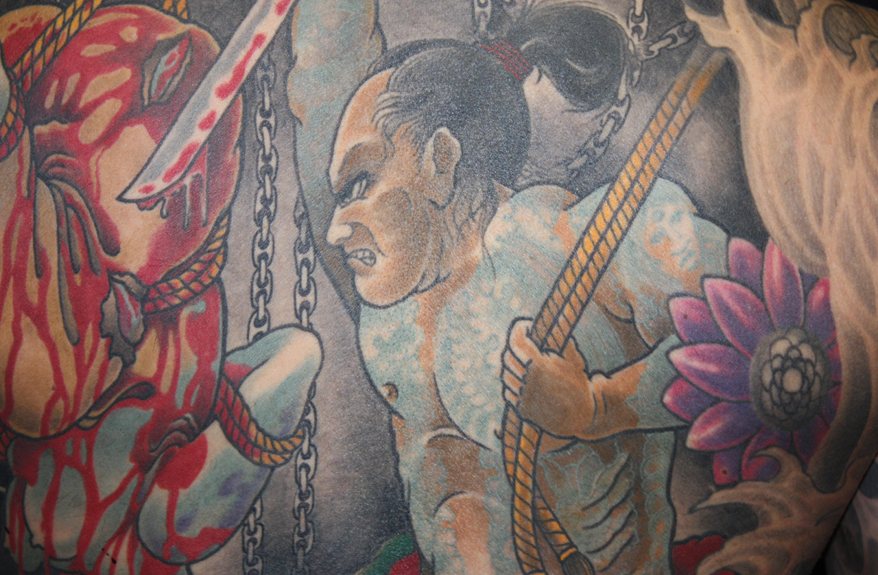 Backpiece 28 murders traditionelles Asiatattoo